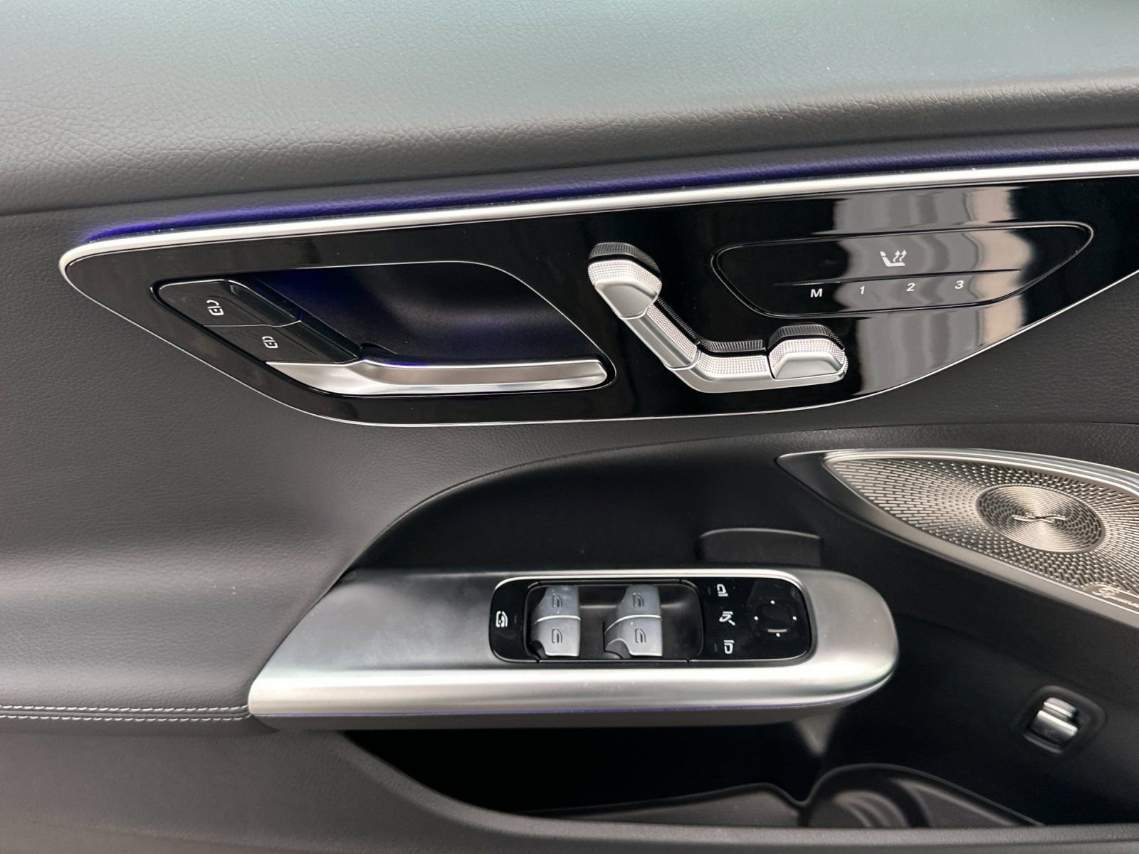 New 2026 Mercedes-Benz C 300 4MATIC Sedan image 11