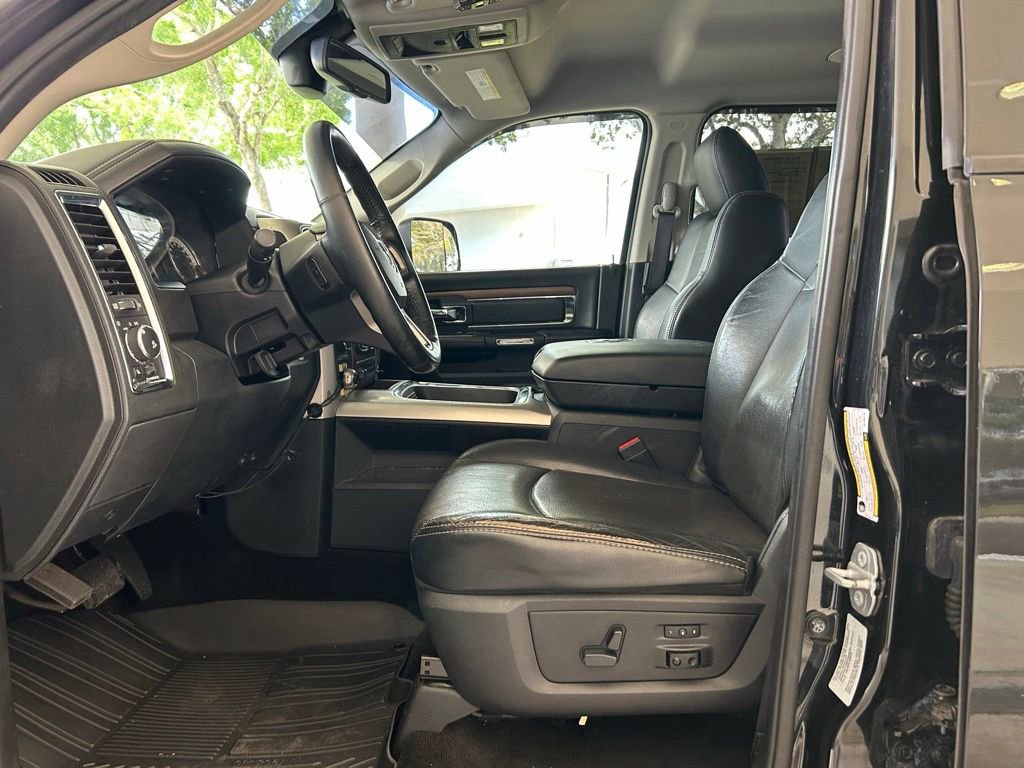 Used 2016 RAM 2500 Laramie AWD/4WD image 5