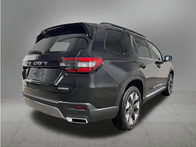 New 2026 Honda Pilot Touring image 7
