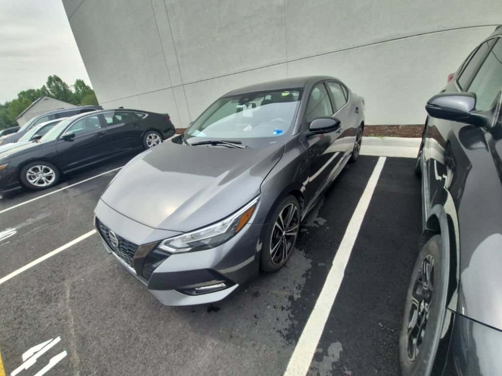 Used 2023 Nissan Sentra SR w/ Trunk Package FWD image 1