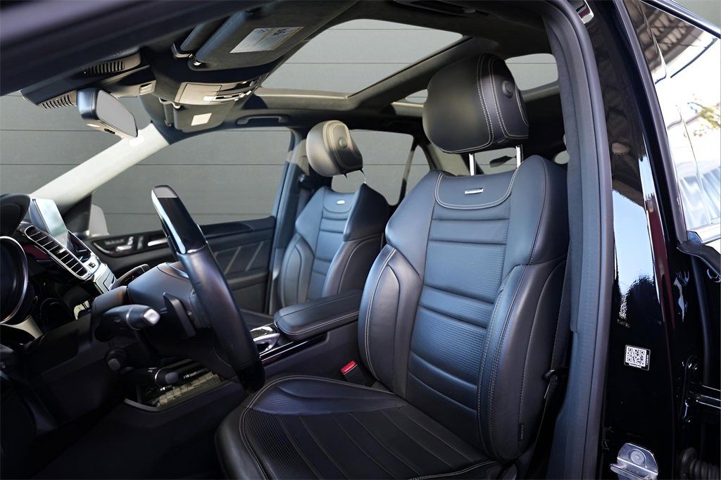 Used 2019 Mercedes-Benz GLE 63 AMG 4MATIC w/ Premium 3 Package image 19