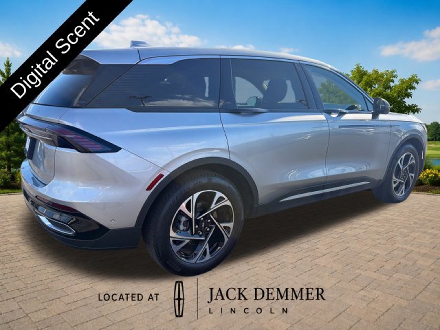 Certified 2024 Lincoln Nautilus Premier w/ Equipment Group 102A AWD/4WD image 7