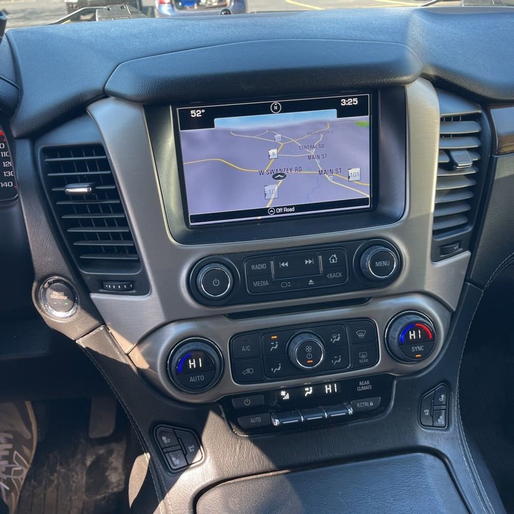 Used 2016 GMC Yukon Denali w/ Open Road Package image 9