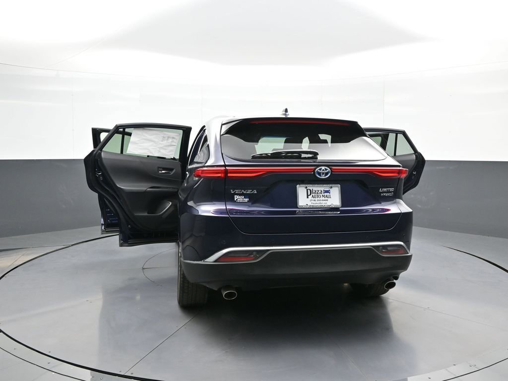 Certified 2021 Toyota Venza Limited w/ Advanced Technology Package image 44