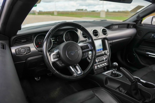 Used 2020 Ford Mustang GT Premium w/ Black Accent Package RWD image 13