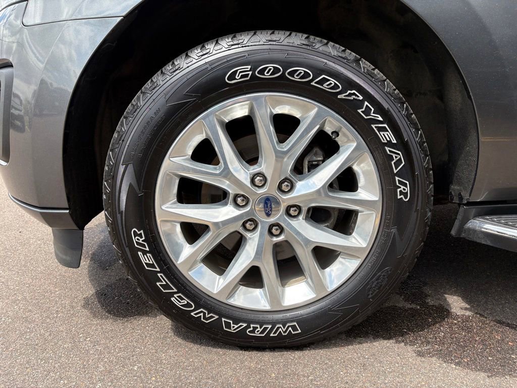 Used 2021 Ford Expedition Max XLT AWD/4WD image 10