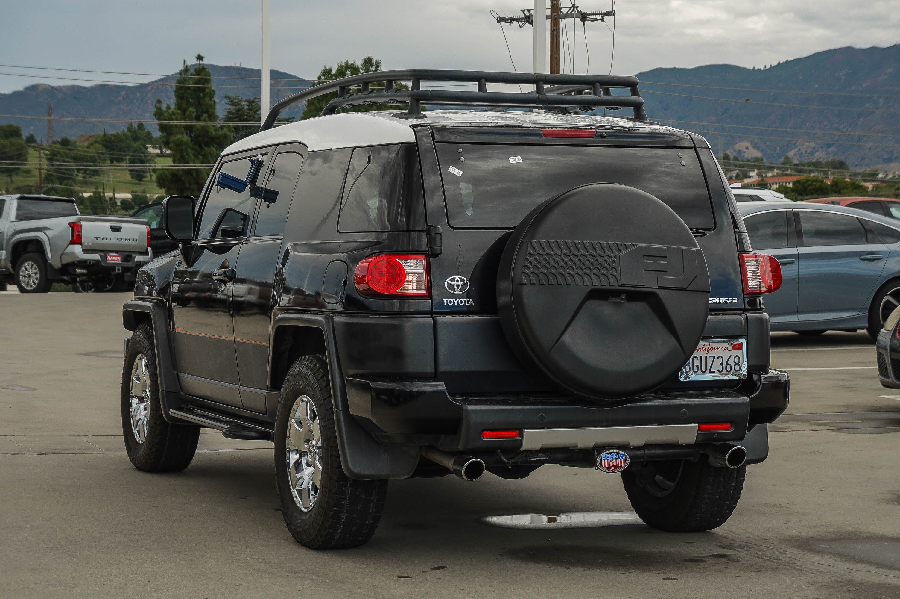 Used 2009 Toyota FJ Cruiser 2WD w/ Upgrade Pkg 2 image 5