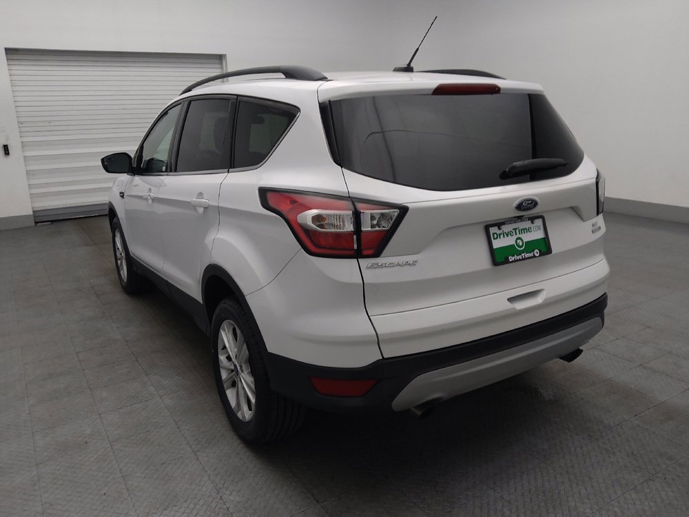 Used 2018 Ford Escape SE image 5