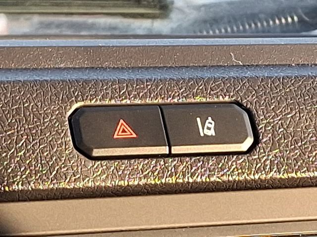 Used 2023 Ford F650 2WD Regular Cab Super Duty image 25