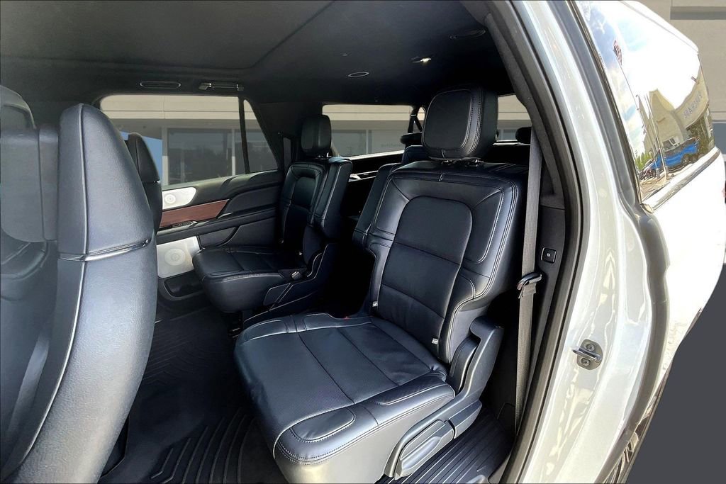 Used 2024 Lincoln Navigator L Reserve AWD/4WD image 24