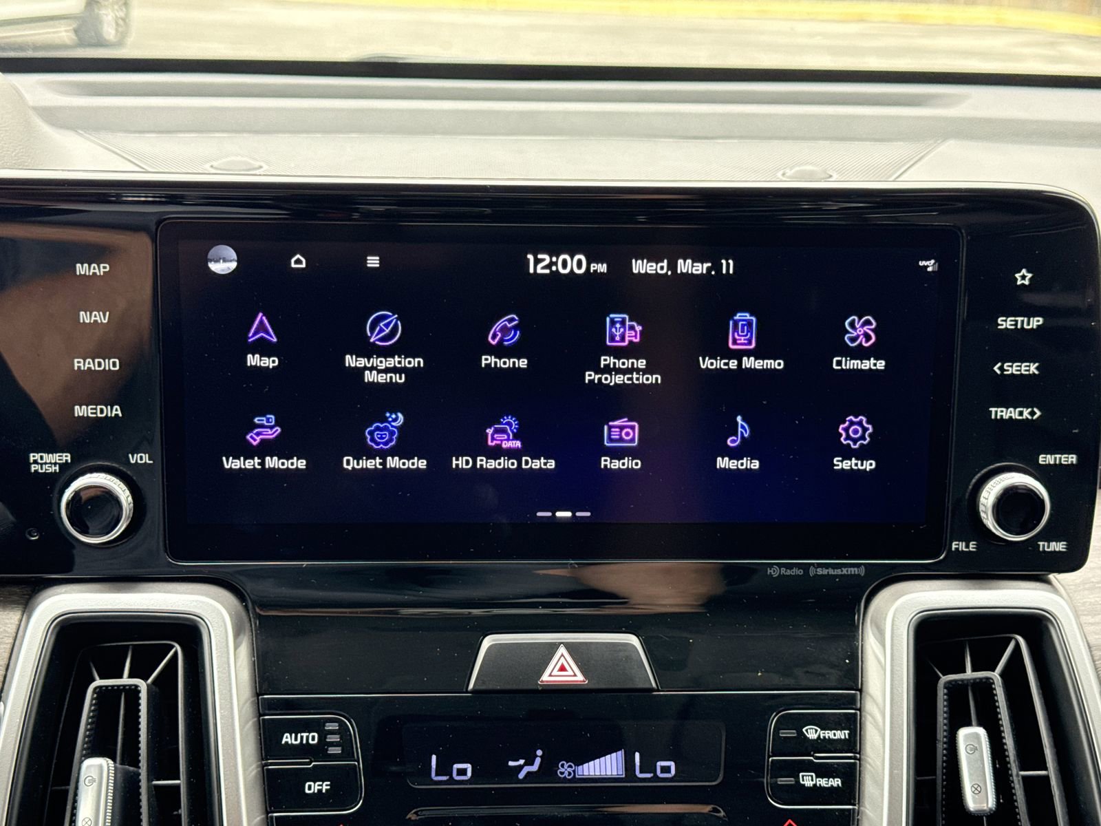 Used 2022 Kia Sorento EX w/ Panoramic Sunroof Package image 30