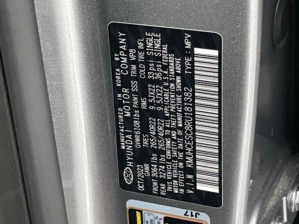 Used 2024 Genesis GV80 3.5T w/ Prestige Package image 32