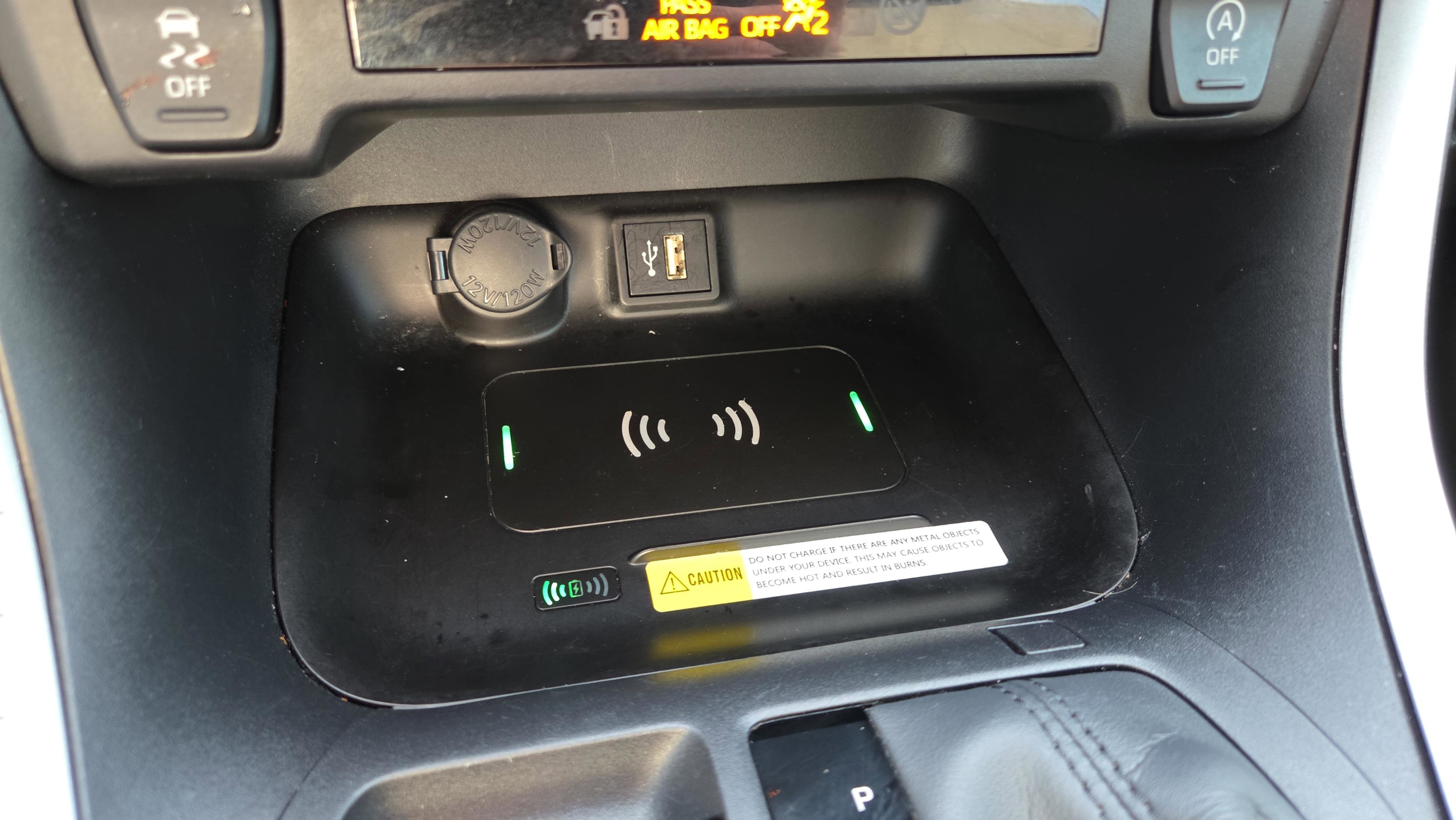 Certified 2025 Toyota RAV4 XLE image 30