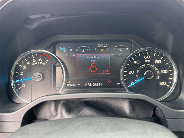 Used 2015 Ford F150 XLT w/ Equipment Group 302A Luxury image 15