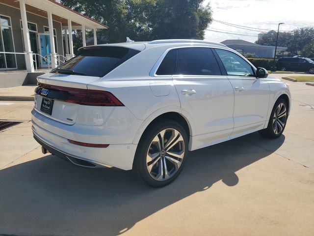 Used 2022 Audi Q8 Prestige w/ Prestige Package image 9