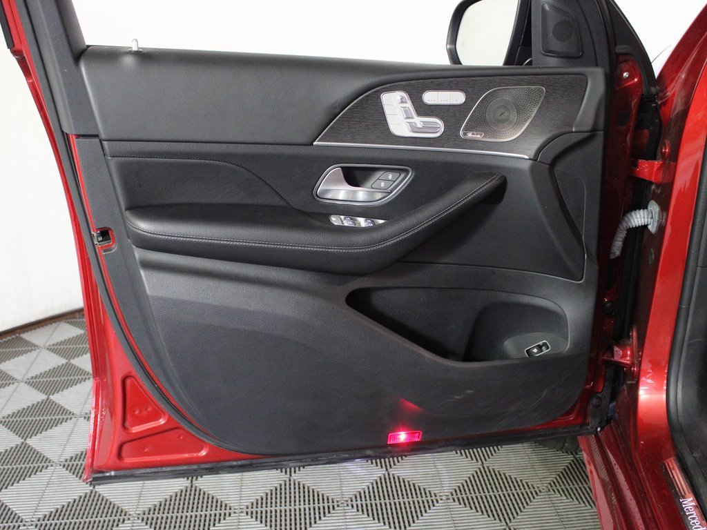 Certified 2022 Mercedes-Benz GLS 450 4MATIC image 11