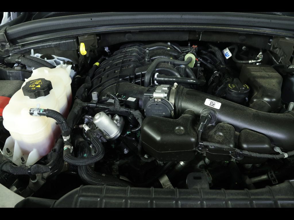 Used 2025 Jeep Grand Cherokee Laredo X w/ Luxury Tech Group I image 22