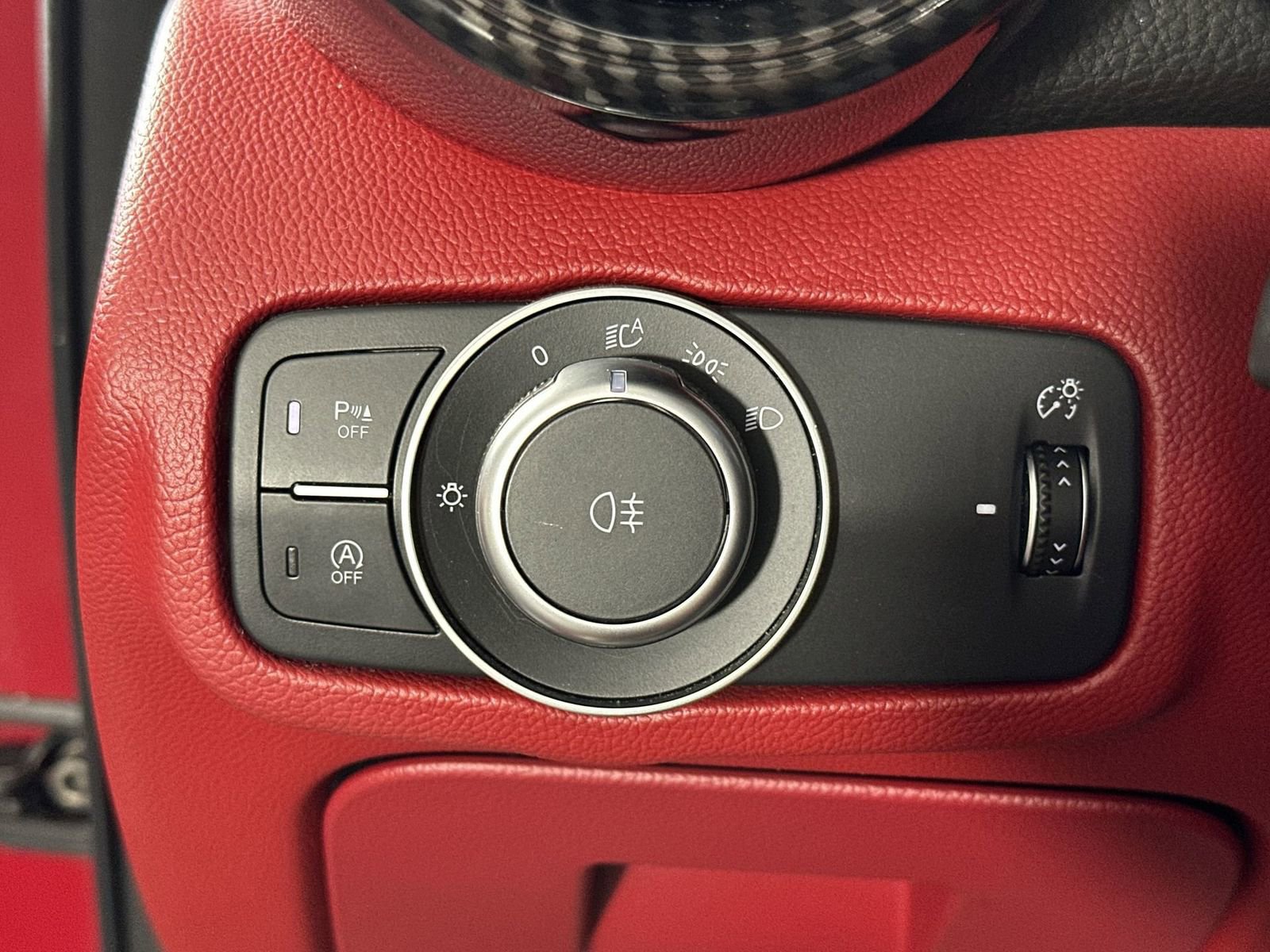 Used 2019 Alfa Romeo Giulia Ti Sport w/ Quick Order Package 22U Sport RWD image 22