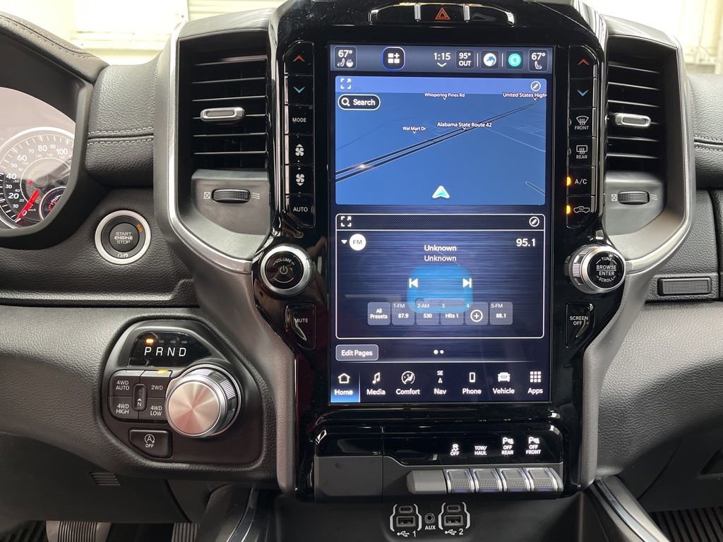 Used 2023 RAM 1500 Laramie AWD/4WD image 16