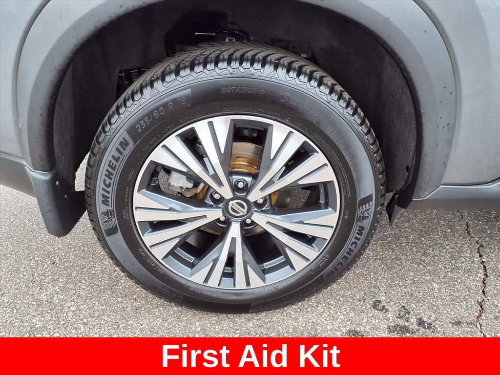 Used 2021 Nissan Rogue SV image 33