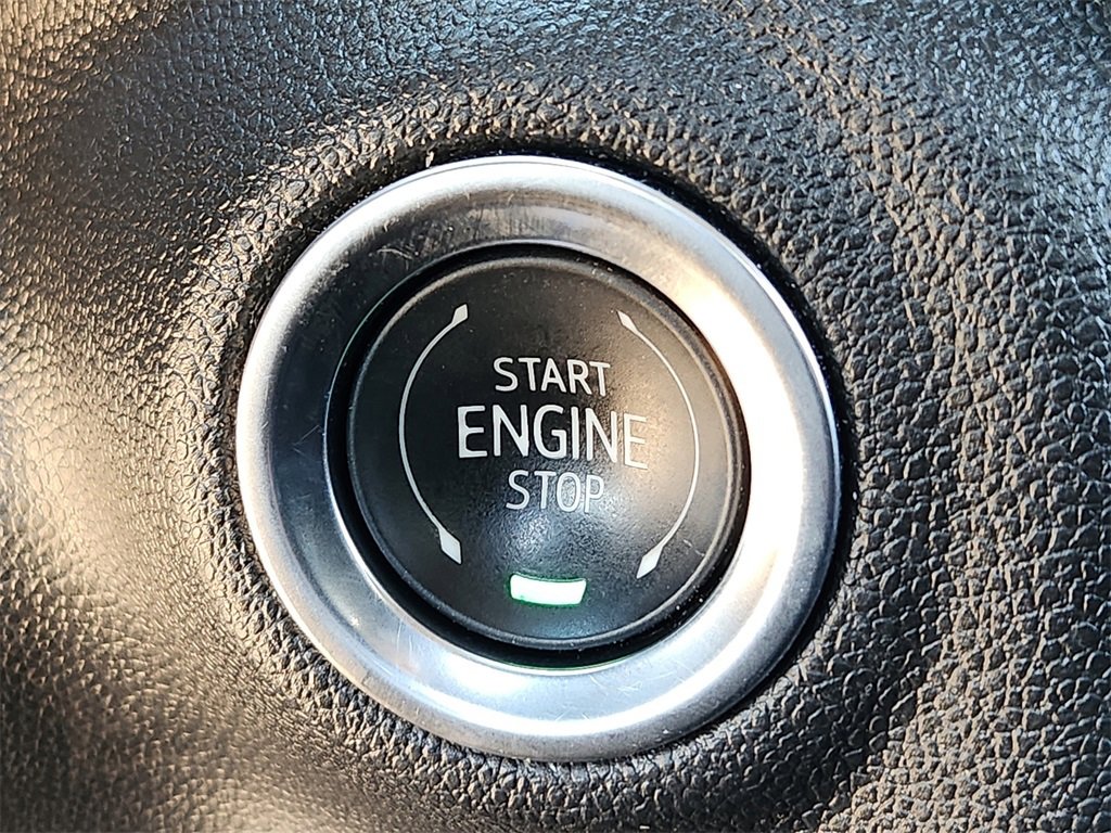 Used 2025 Chevrolet Silverado 1500 W/T w/ WT Value Package image 23