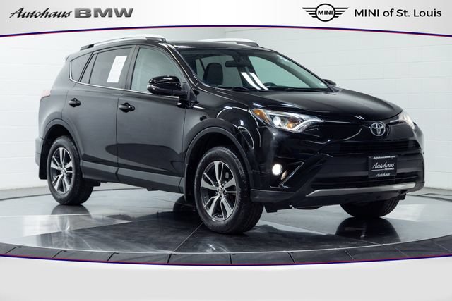 Used 2016 Toyota RAV4 XLE AWD/4WD image 1