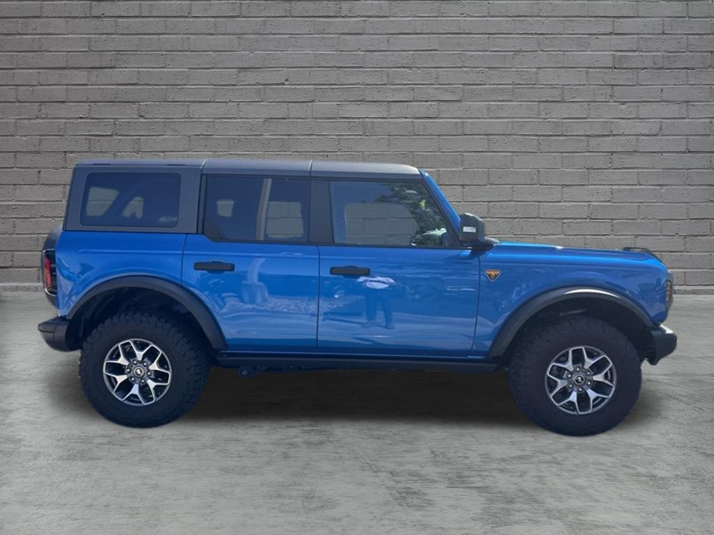 Used 2023 Ford Bronco Badlands AWD/4WD image 9