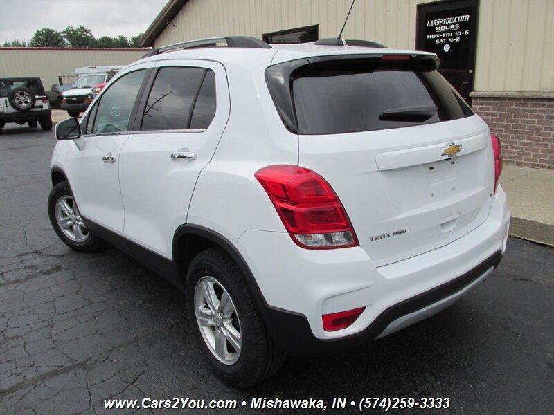 Used 2019 Chevrolet Trax LT w/ LT Convenience Package AWD/4WD image 5