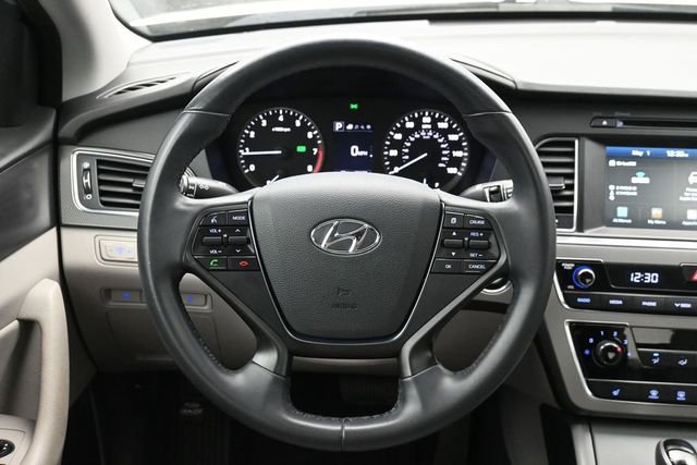 Used 2017 Hyundai Sonata Sport w/ Value Edition Package 02 FWD image 24