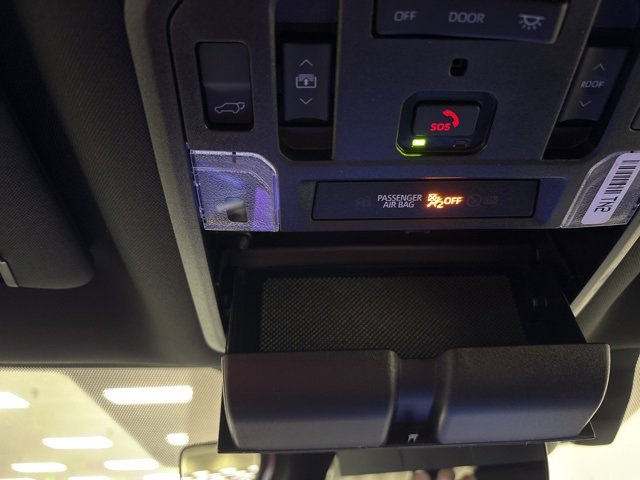New 2026 Toyota Sequoia Platinum image 32