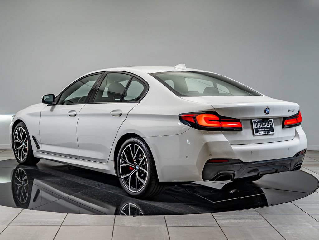 Used 2022 BMW 540i w/ M Sport Package RWD image 7