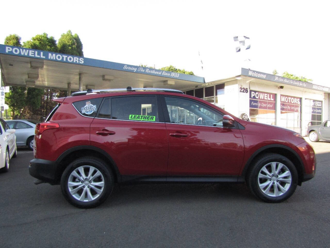 Used 2015 Toyota RAV4 Limited image 34