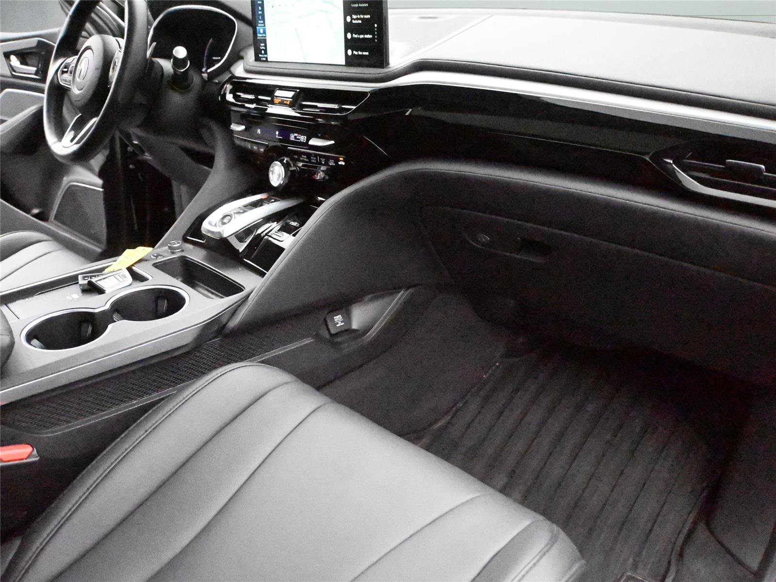 Certified 2025 Acura MDX SH-AWD image 15