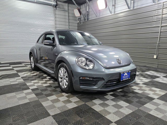 Used 2019 Volkswagen Beetle 2.0T S image 4
