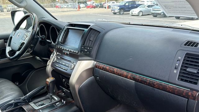 Used 2008 Toyota Land Cruiser image 36