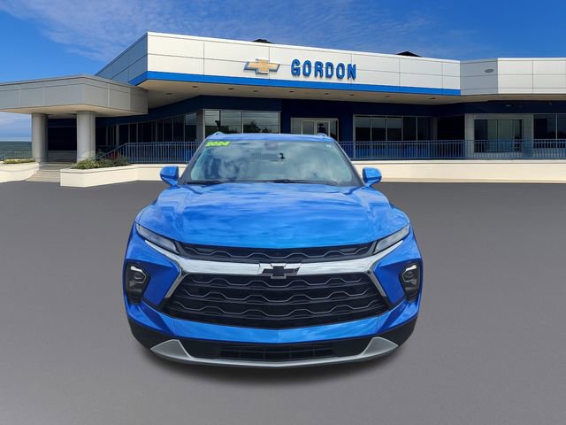 Used 2024 Chevrolet Blazer LT w/ Convenience Package FWD image 9