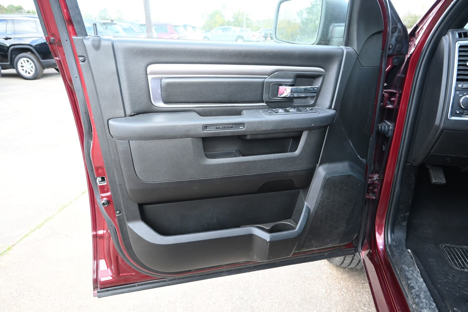 Used 2024 RAM 1500 Classic Warlock image 8