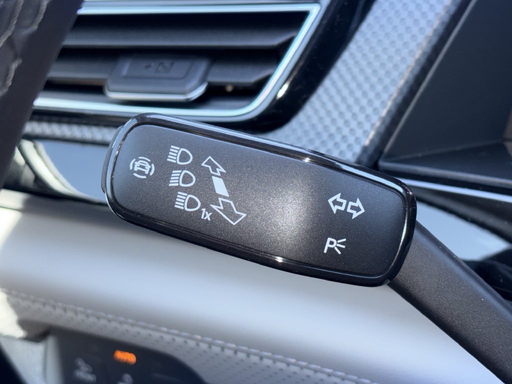 New 2026 Volkswagen Atlas Peak Edition AWD/4WD image 8