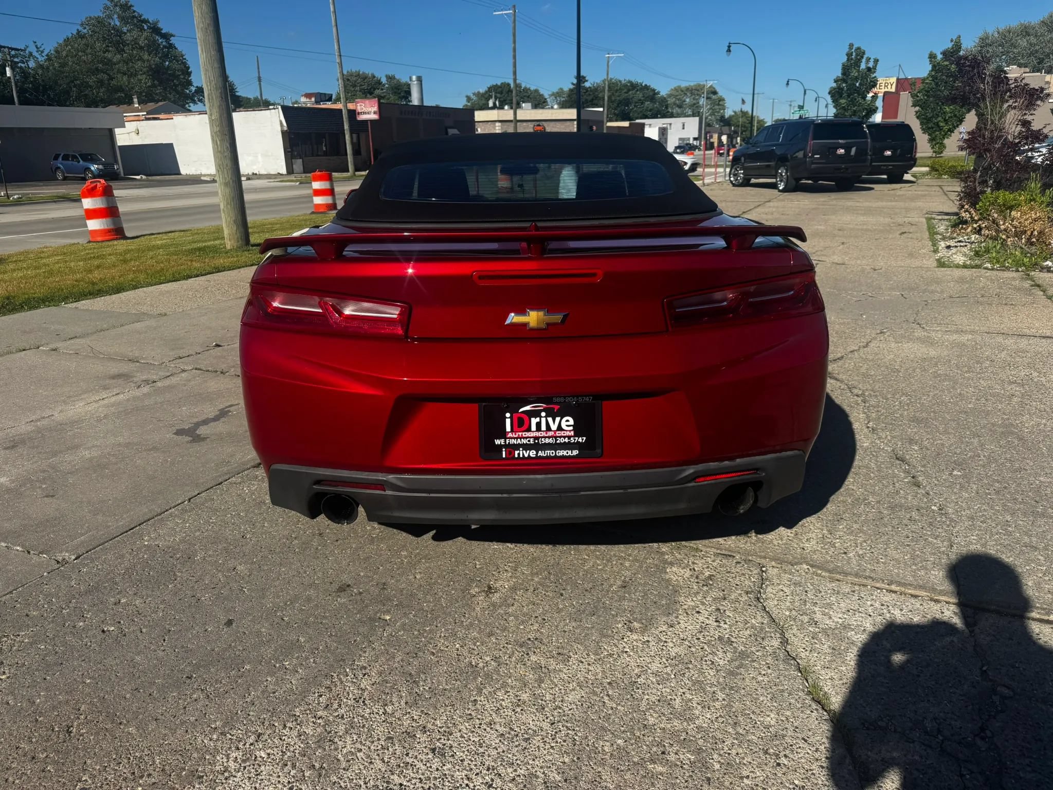 Used 2017 Chevrolet Camaro LT RWD image 6