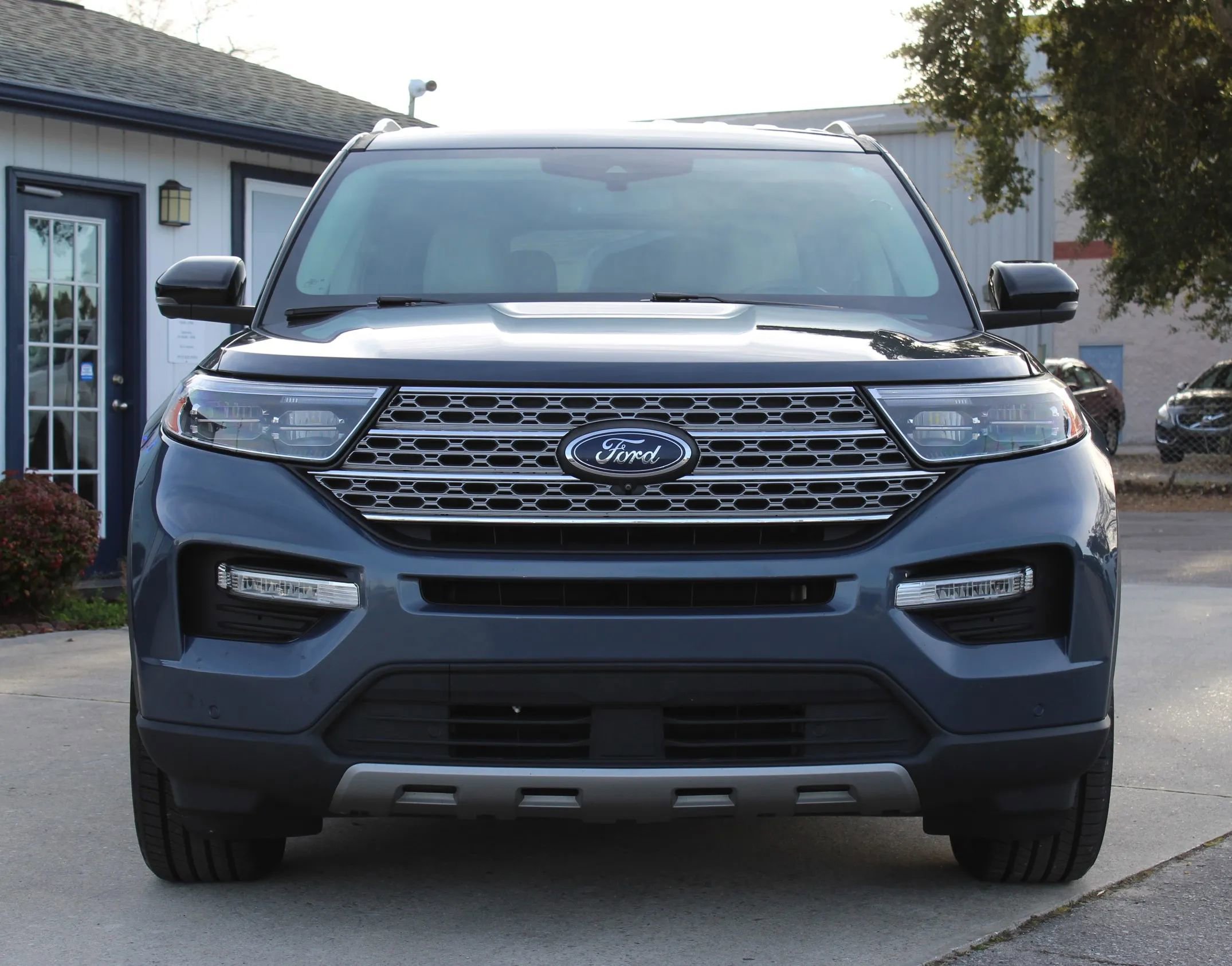 Used 2021 Ford Explorer Limited image 8