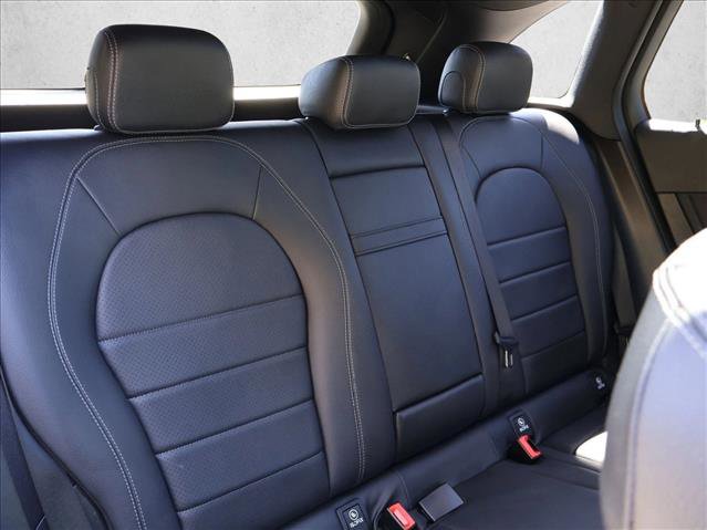 Used 2022 Mercedes-Benz GLC 300 4MATIC image 27