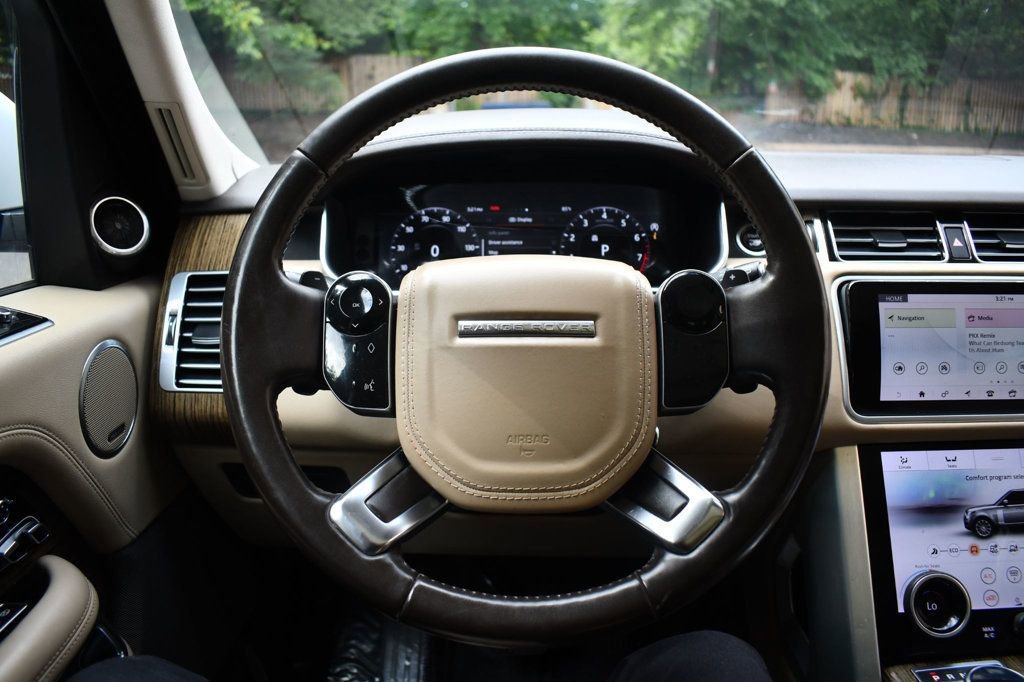 Used 2018 Land Rover Range Rover HSE image 29