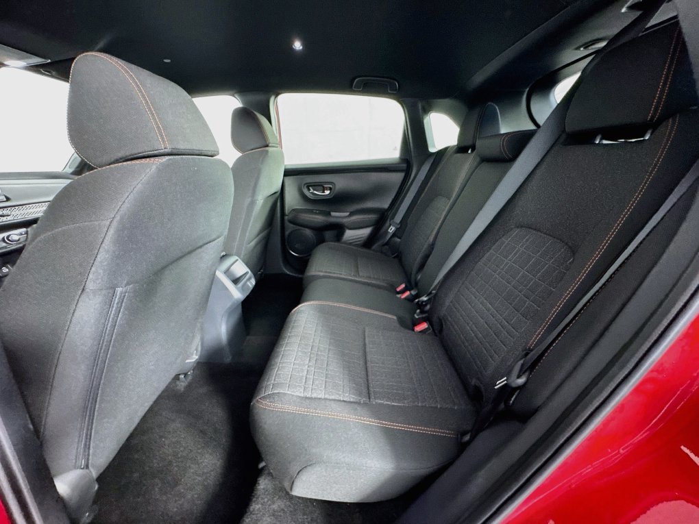Used 2025 Honda HR-V Sport image 26