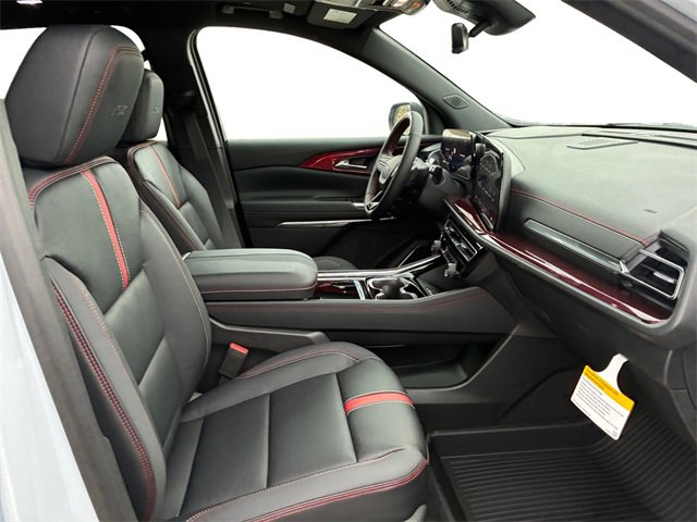 New 2026 Chevrolet Traverse RS w/ LPO, Floor Liner Package image 13