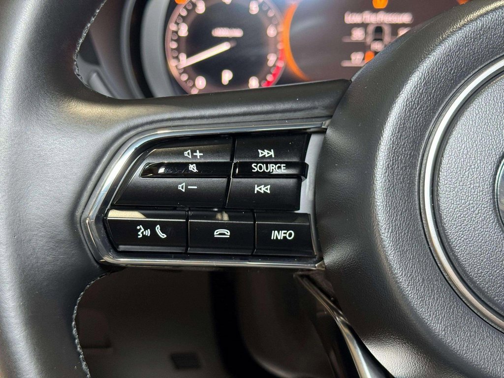 Used 2025 MAZDA CX-90 3.3 Turbo w/ Premium Plus Pkg image 10