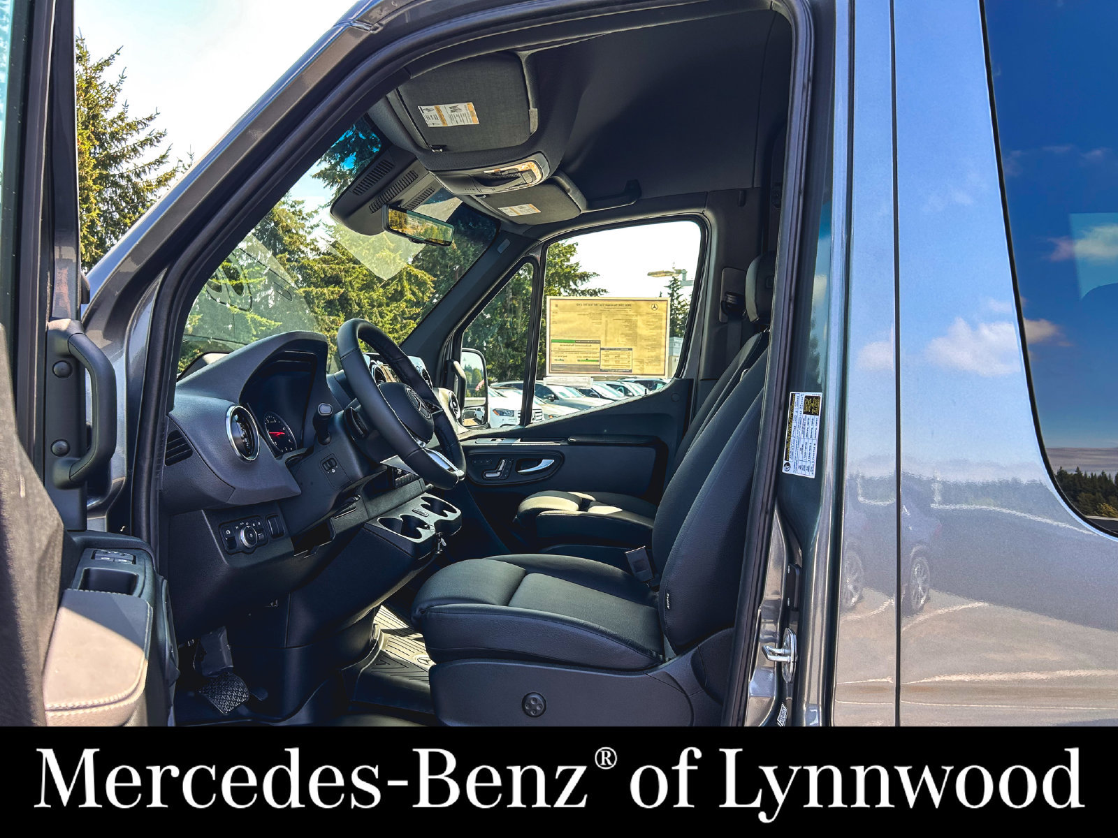 New 2026 Mercedes-Benz Sprinter 2500 image 15