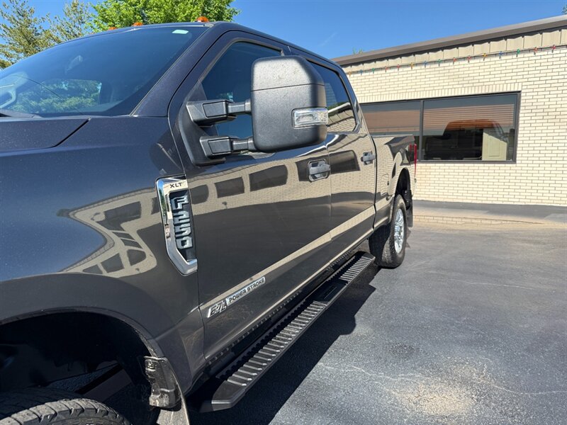 Used 2018 Ford F250 XLT w/ XLT Value Package AWD/4WD image 27