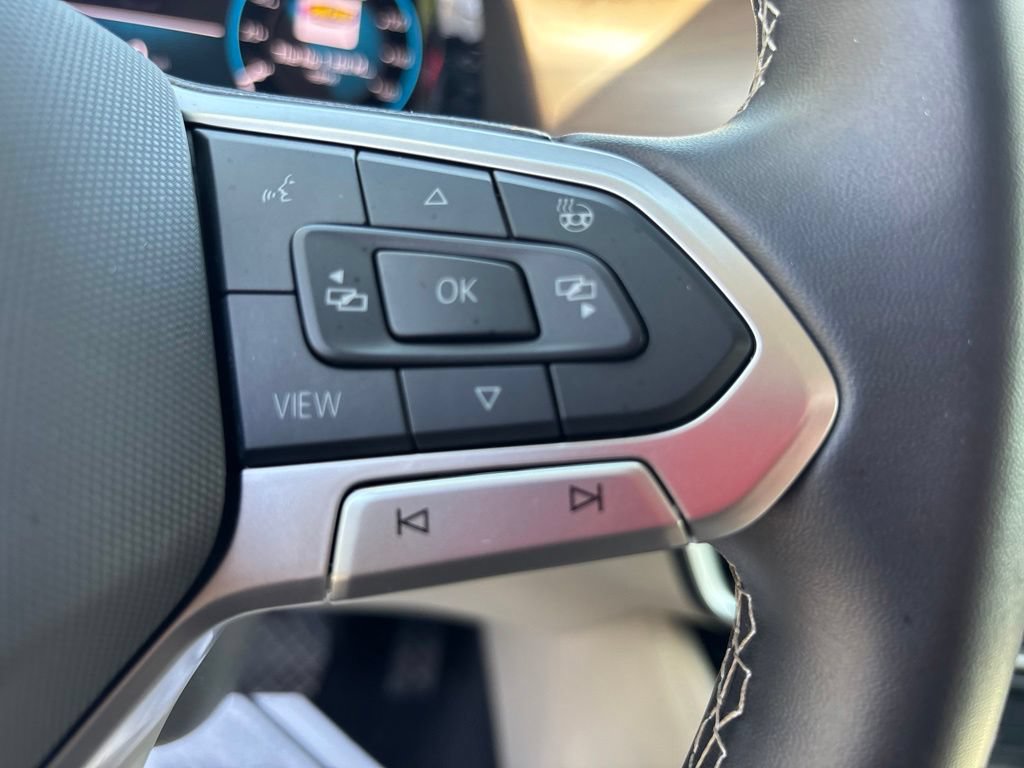 Used 2024 Volkswagen Atlas SE AWD/4WD image 25