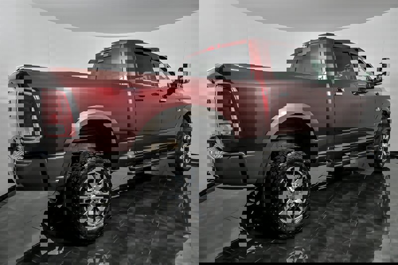 Used 2018 RAM 3500 Laramie Longhorn w/ Longhorn Southfork Package image 10