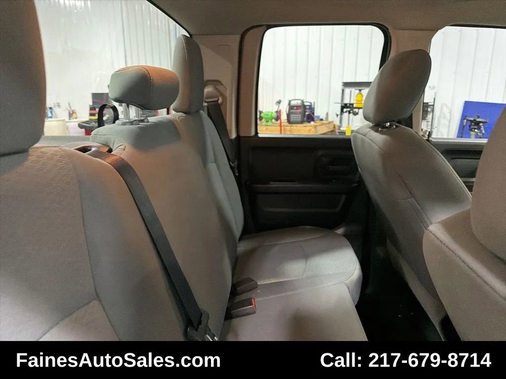Used 2018 RAM 1500 Express w/ Black Ram 1500 Express Group image 30